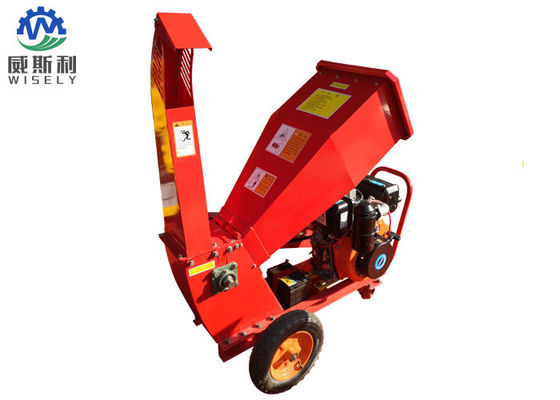 Çin Ahşap Parçalayıcı, Ağaç Dalı Shredder Chipper Machine Arkasında Kompakt Çekme Tedarikçi